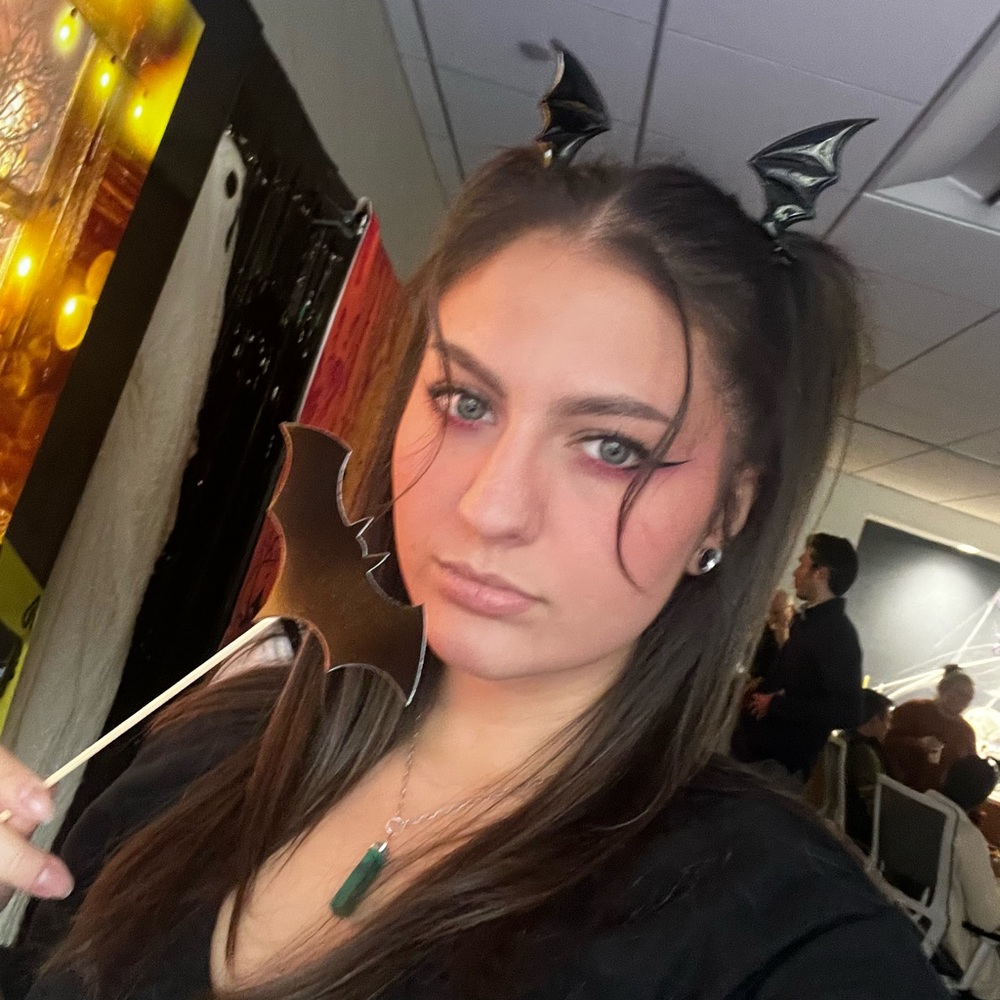 Meet your Posher, Kaitlyn